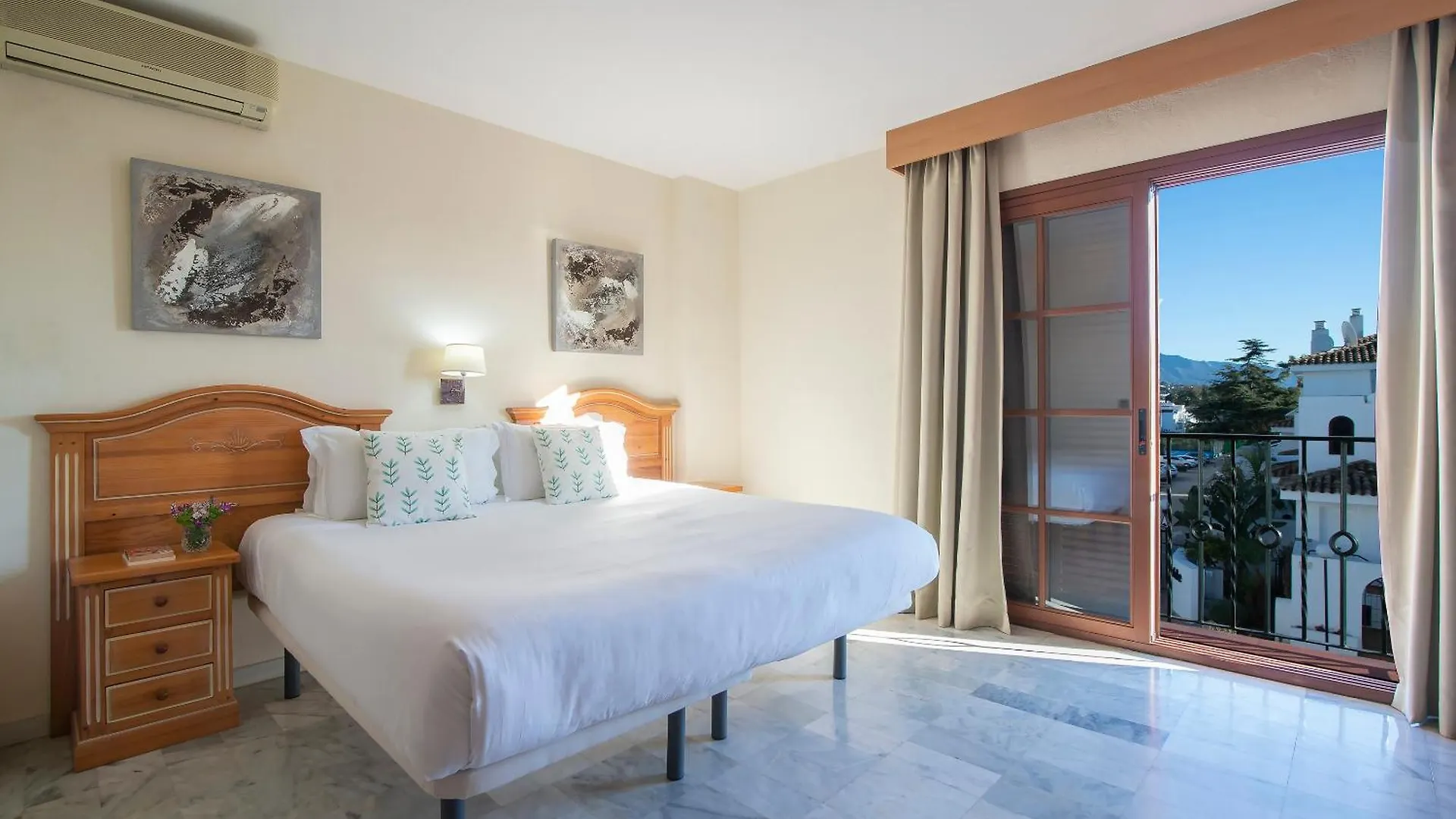 Apartment Macdonald Villacana Resort Estepona Spanien