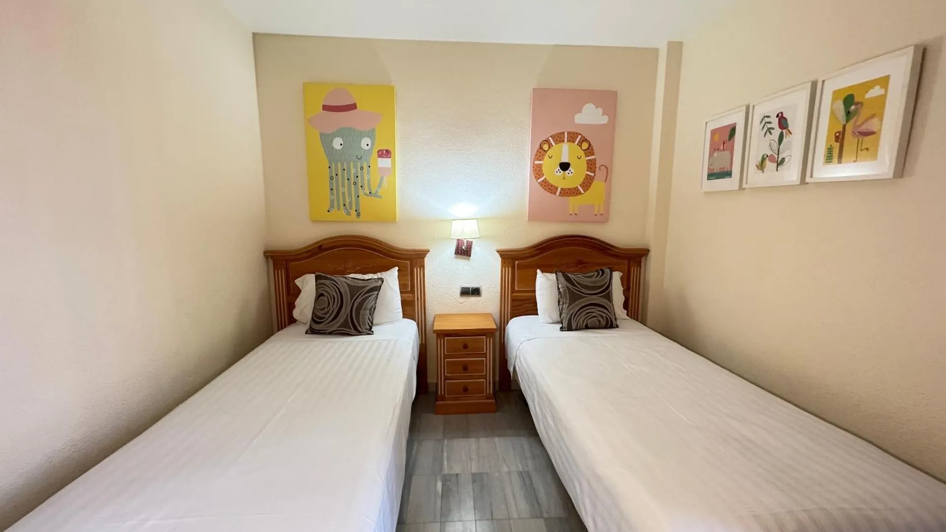 Apartment Macdonald Villacana Resort Estepona Spain
